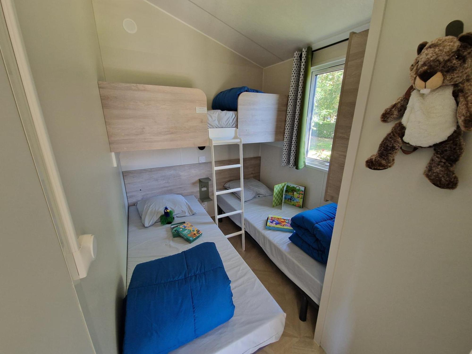 Mobile Home,1621417877:JPEG